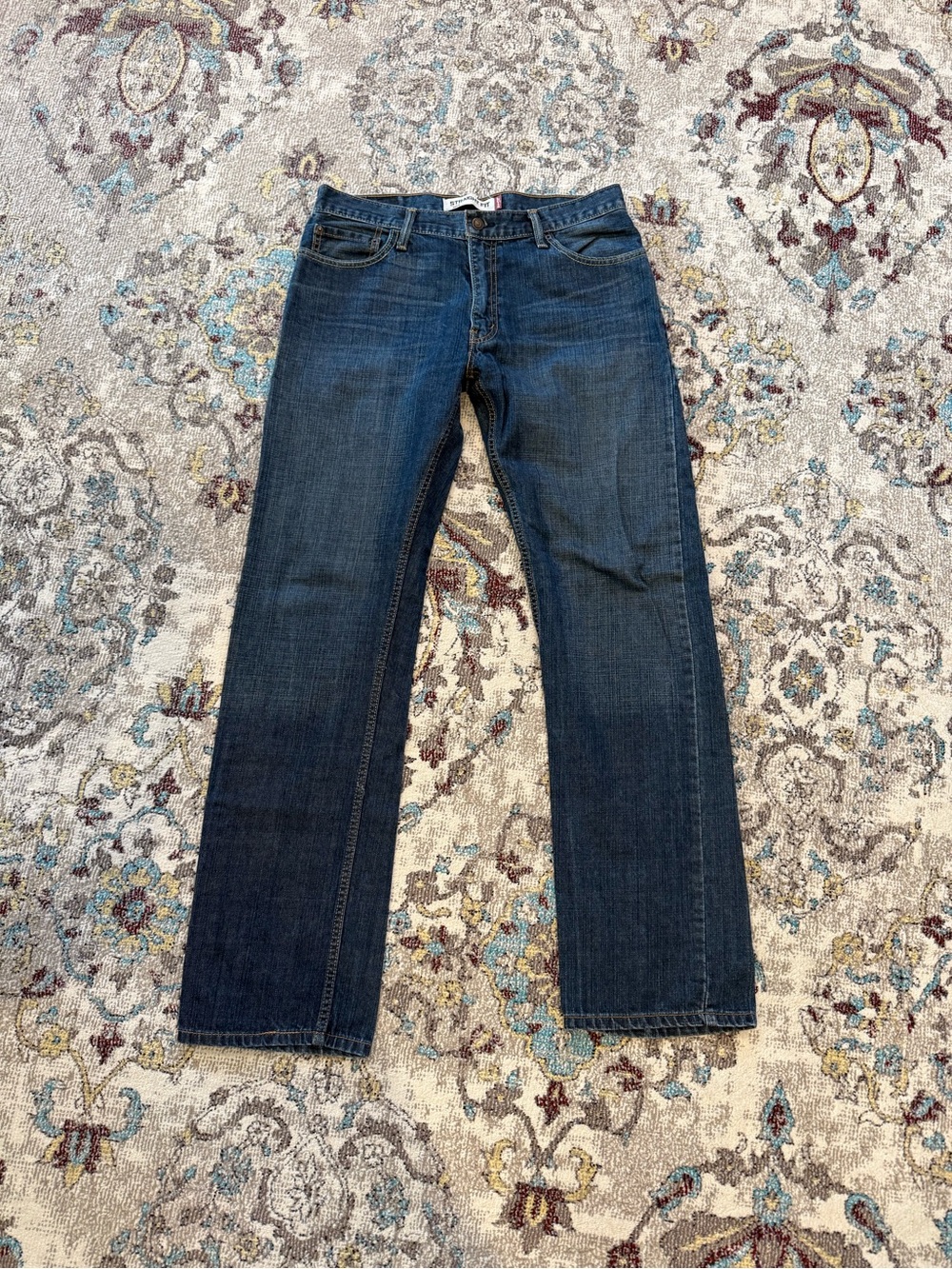 Levi’s 505 jeans size 34x34 with rare blank red tag.